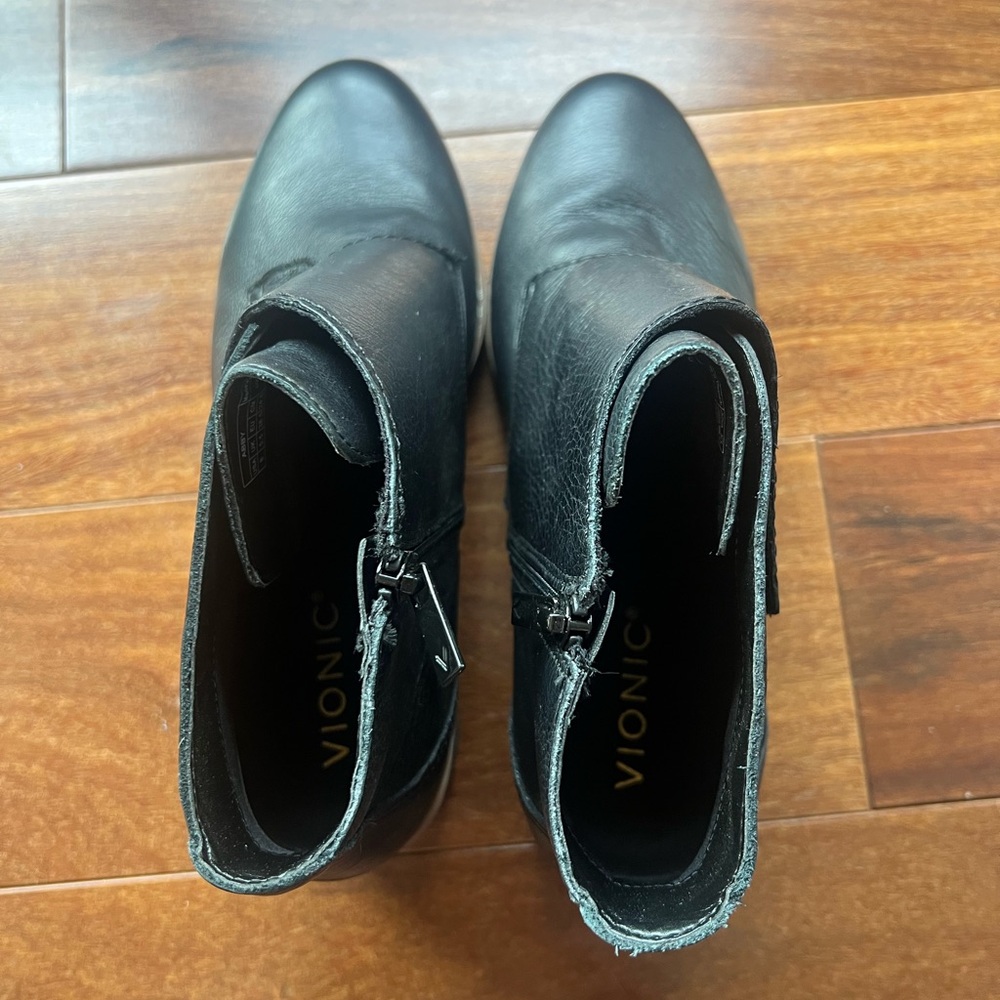 Vionic Wedge Bootie - Picture 4 of 4